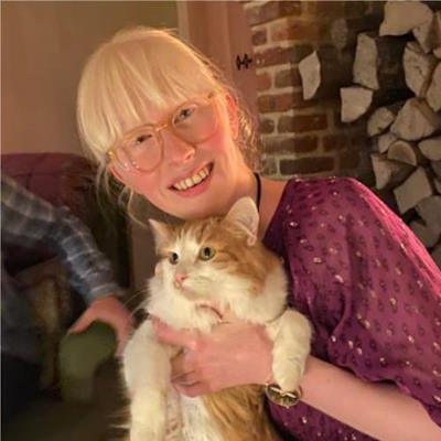 ������ ��. �. ��� ����� (Morgane J.R. Van Belle)