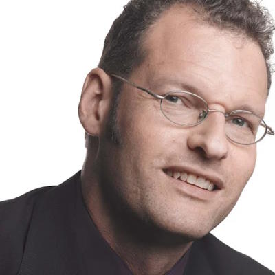 ������ �. ���� (Robert E. Kooij)