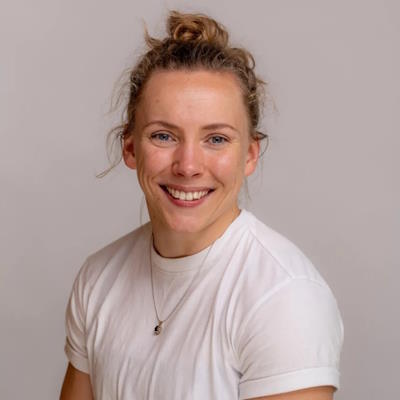 ����� ������ (Hannah Blount)