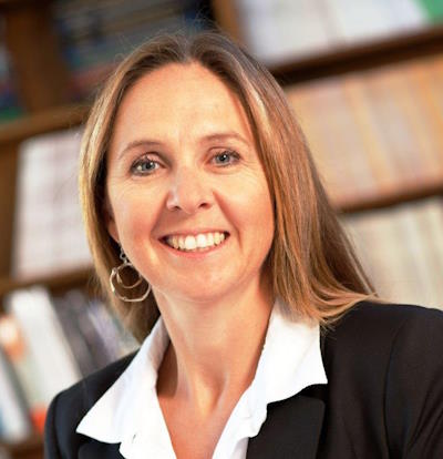 ����� ��� (Robyn Young)