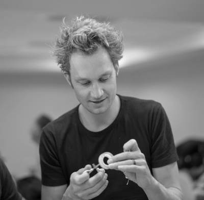  ..  (Felix J.H. Hol)